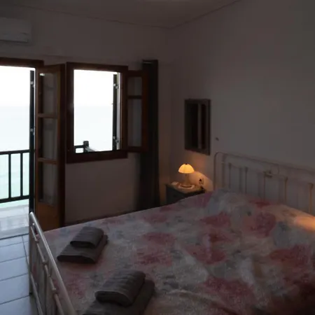 Niovi's Seaside House Dom wakacyjny