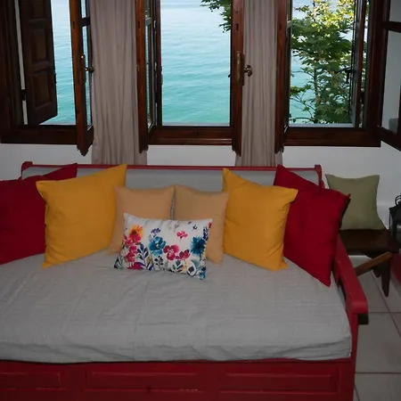 Niovi's Seaside House Agios Ioannis (Thessaly)