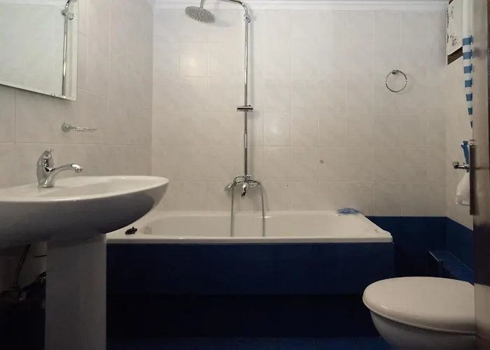 Niovi's Seaside House *