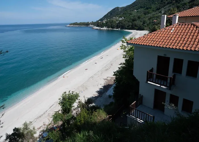 Niovi's Seaside House